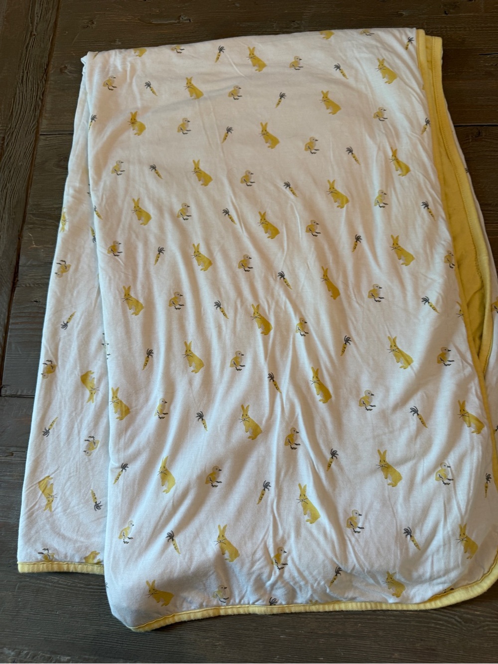 Kyte BABY Toddler Blanket in Hop Pattern / Yellow. 1.0TOG.